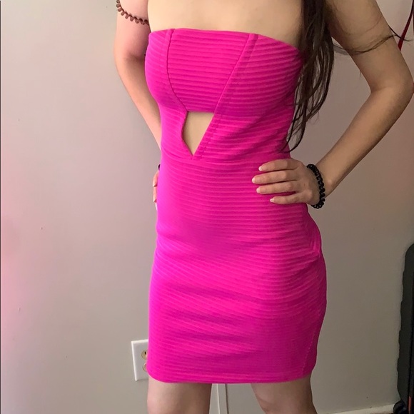 Pink sexy little dress - Picture 2 of 3